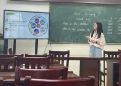 扎实的基本功和专业素养带来了一节节灵动的课堂