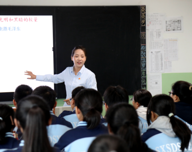 突出思政与本校特征的协同点打通思政建造协同开展的实践主线 突出思政与本校特征的协同点打通思政建造协同开展的实践主线