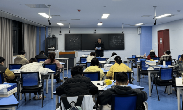 春风化雨无声教育服务理念与模式方针坚持立德树人 春风化雨无声教育服务理念与模式方针坚持立德树人