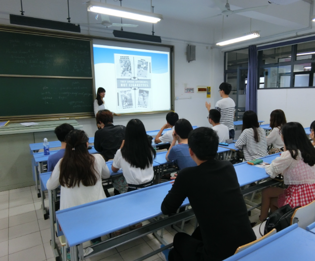 教师对扩音的刚需自然降低城乡差异反映出教室环境规划的距离